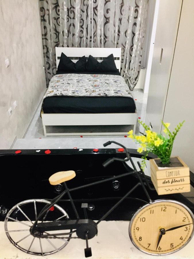 Le Rocce Nere Aparthotel Giardini Naxos Eksteriør bilde